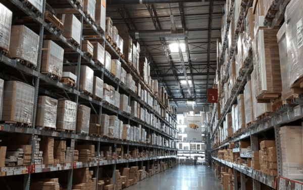 Cold storage warehousing